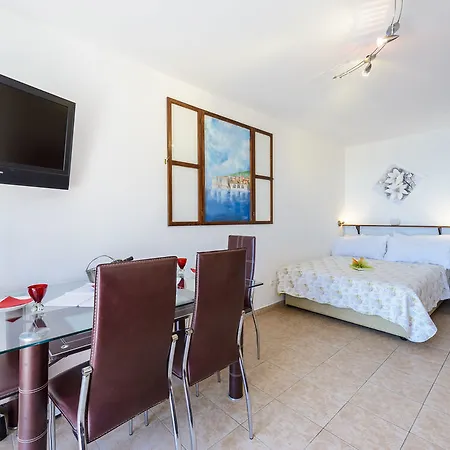 Апартаменты Kate's Place *