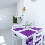 Kate's Place *