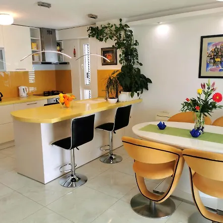 Kate's Place Apartman