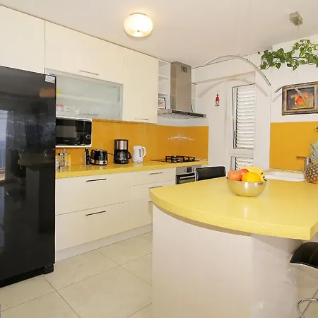Kate's Place Апартаменты *