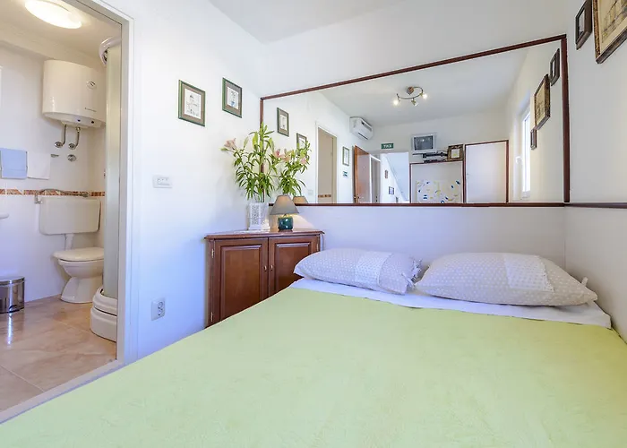 דירה Kate's Place *